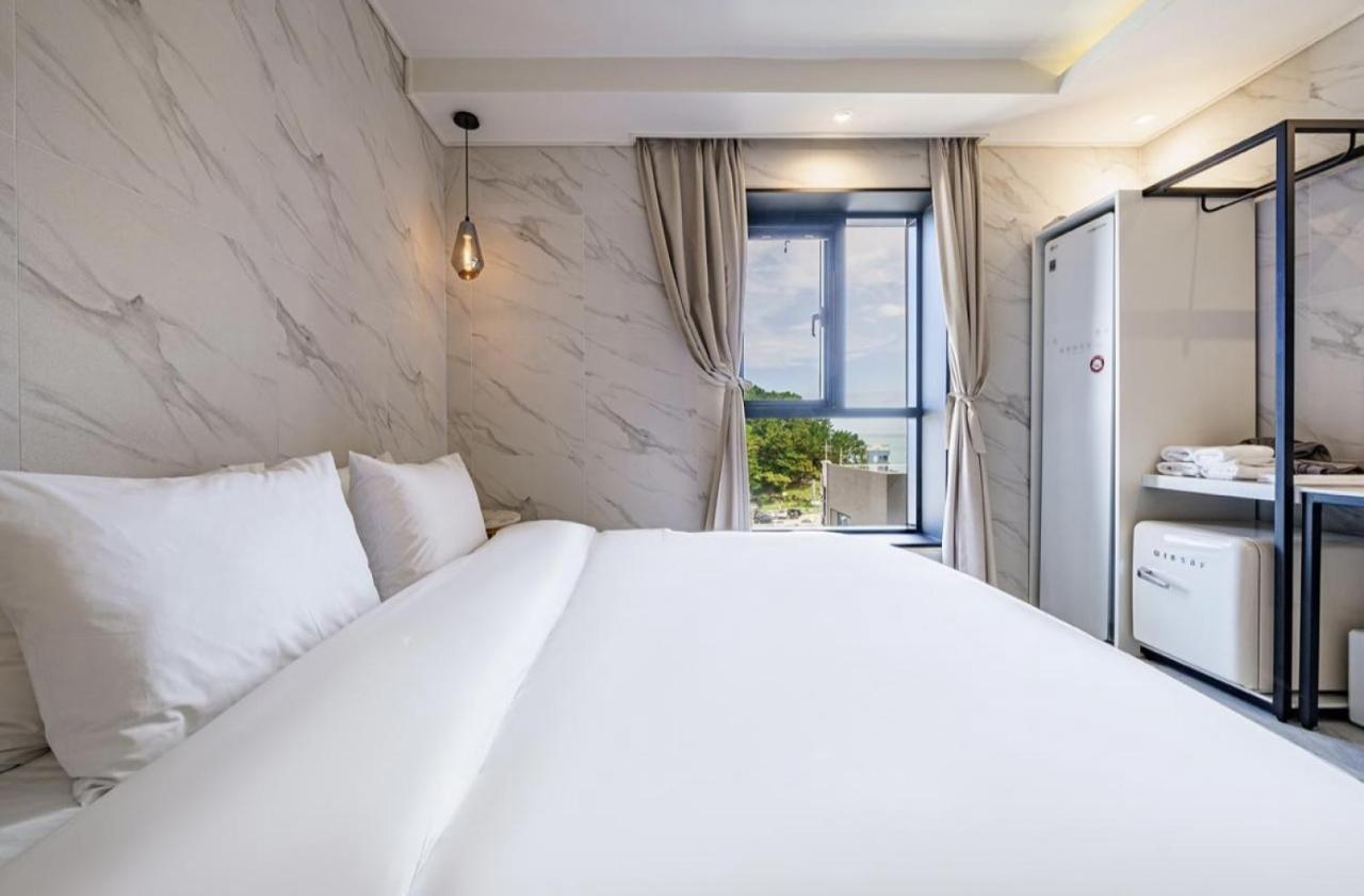 H Moment Hotel Songjeong Busan Exterior foto